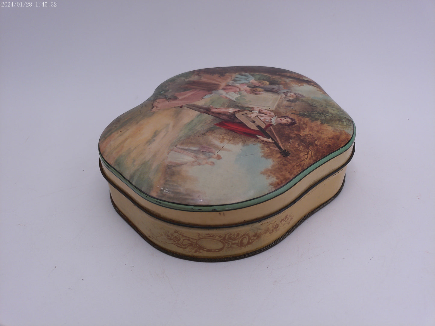 Huntley and Palmer Biscuits Tin Made in England
