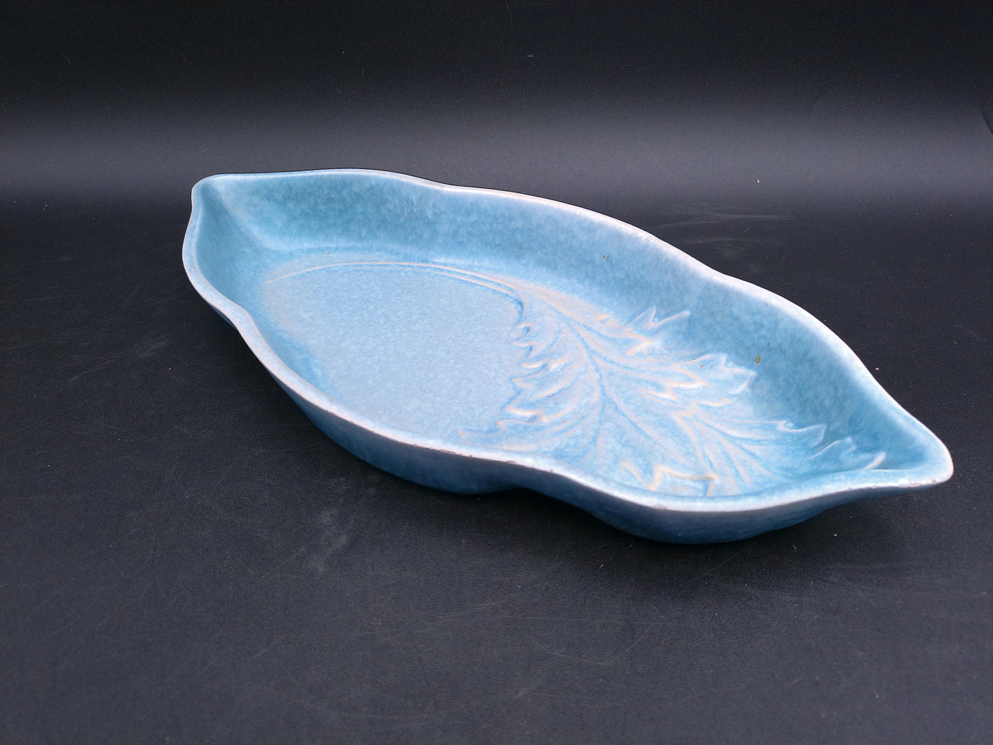Roseville Rozane Leaf Shaped Stoneware Bowl 1941