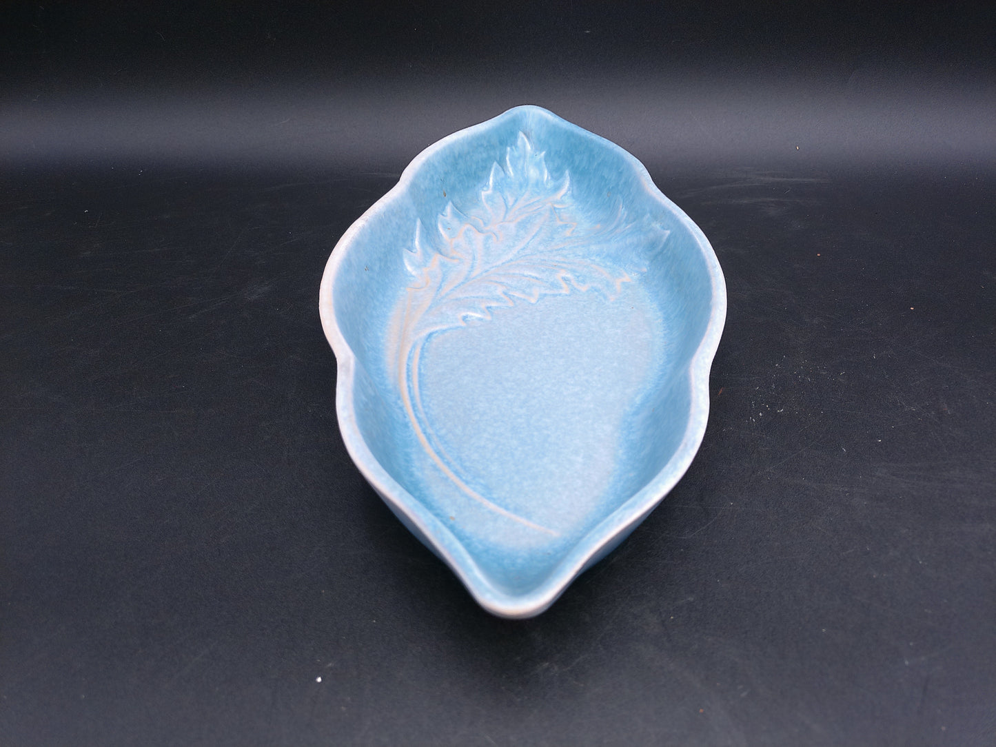 Roseville Rozane Leaf Shaped Stoneware Bowl 1941