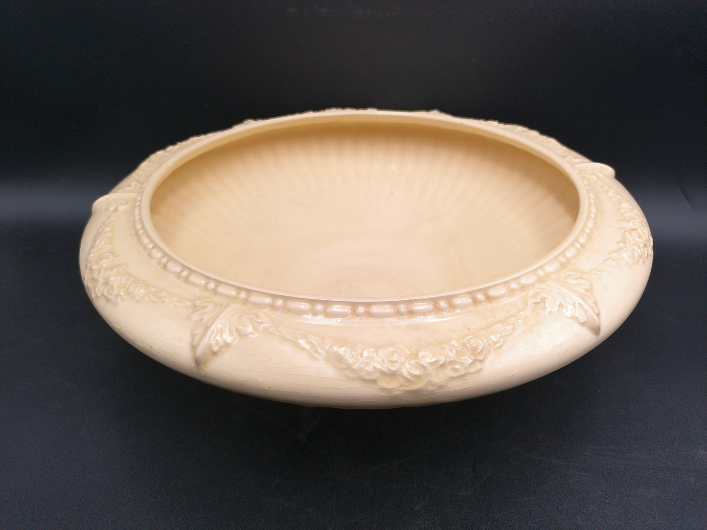 Ceramic Cream Ribbed Floral Rim Bowl Vintage