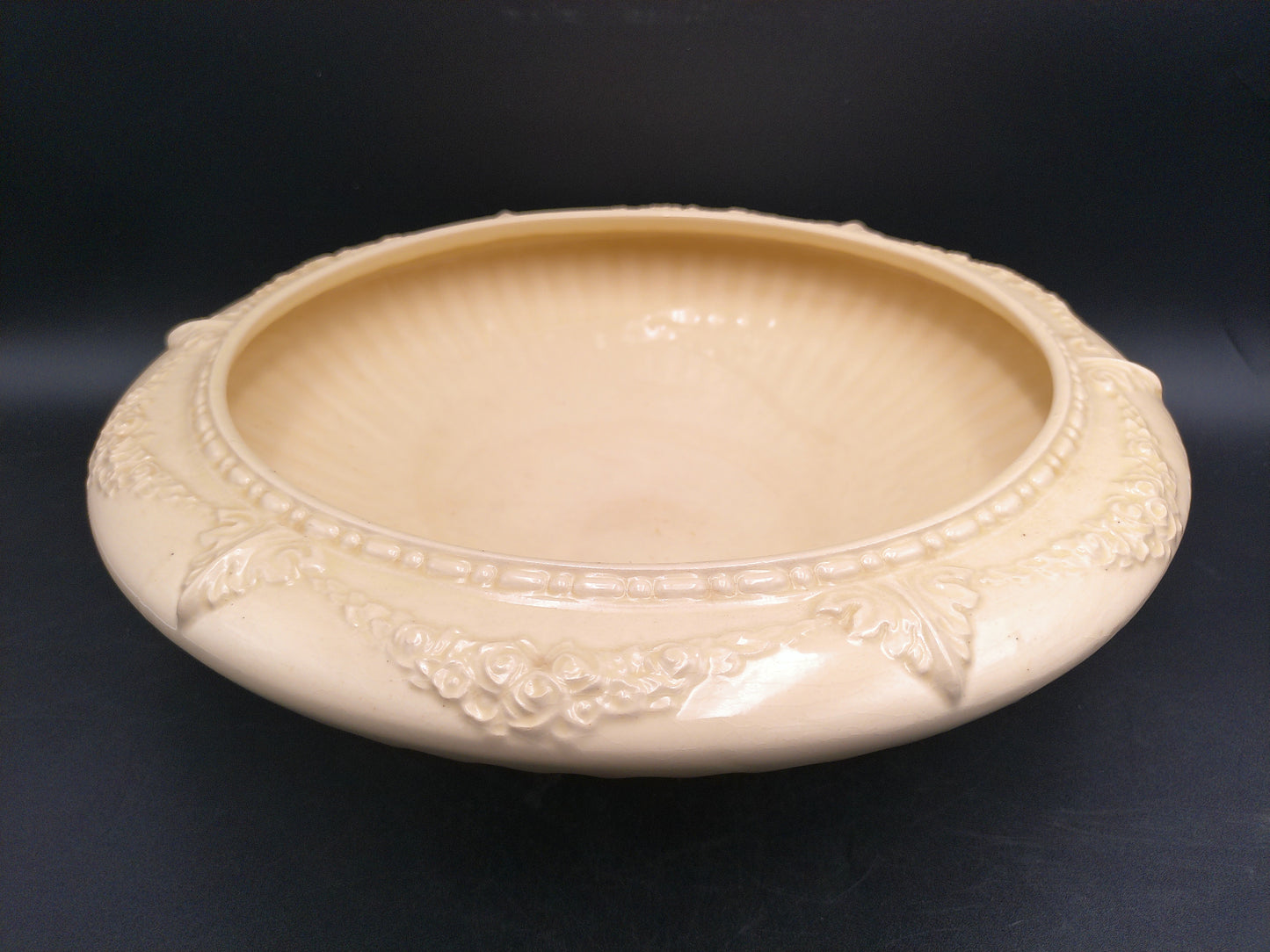Ceramic Cream Ribbed Floral Rim Bowl Vintage