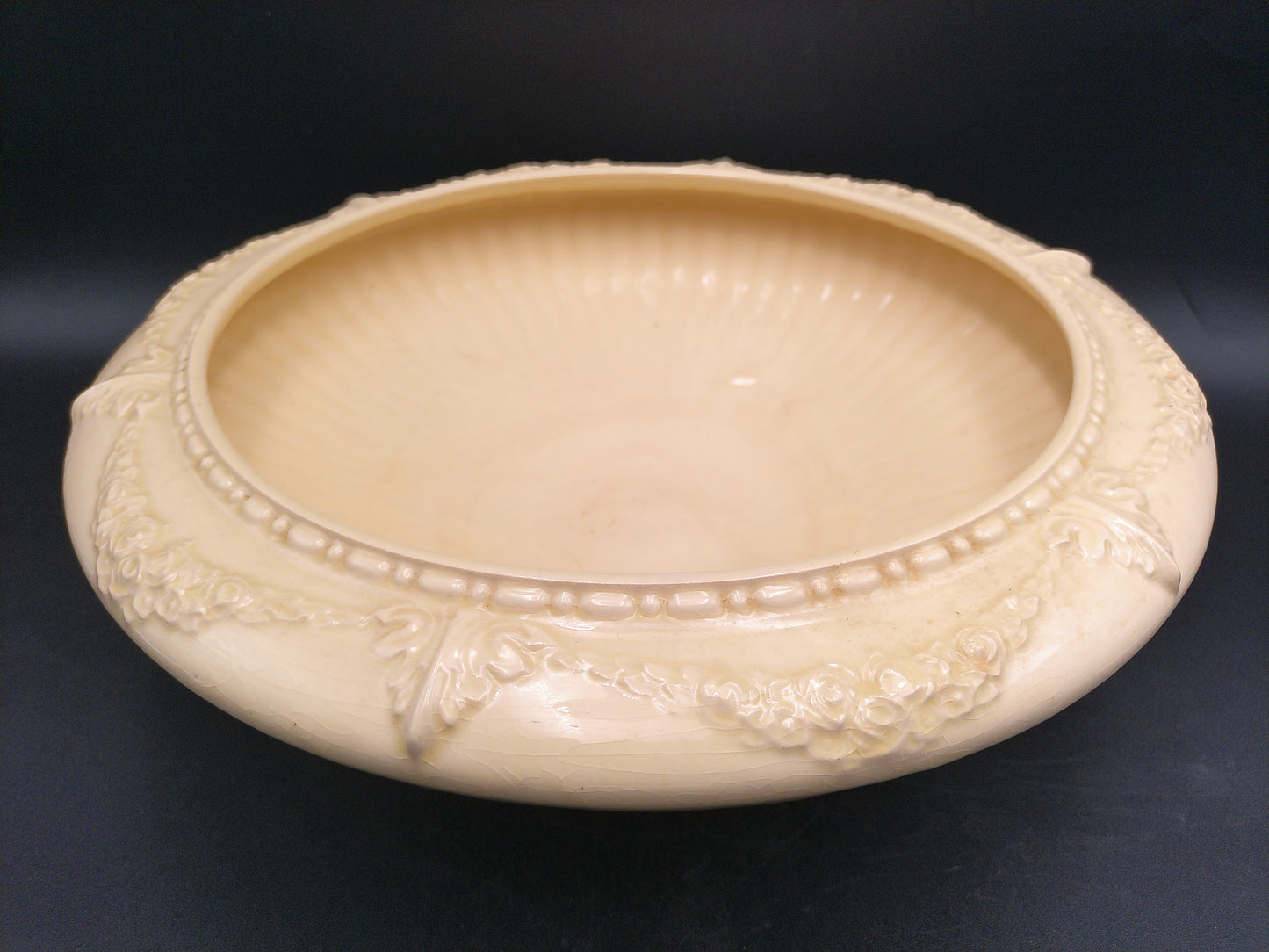 Ceramic Cream Ribbed Floral Rim Bowl Vintage