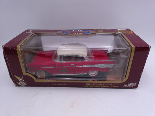 Road Legends Red 1957 Chevrolet Bel Air Fire Chief Yat Ming 1:18 scale 92106 with Box