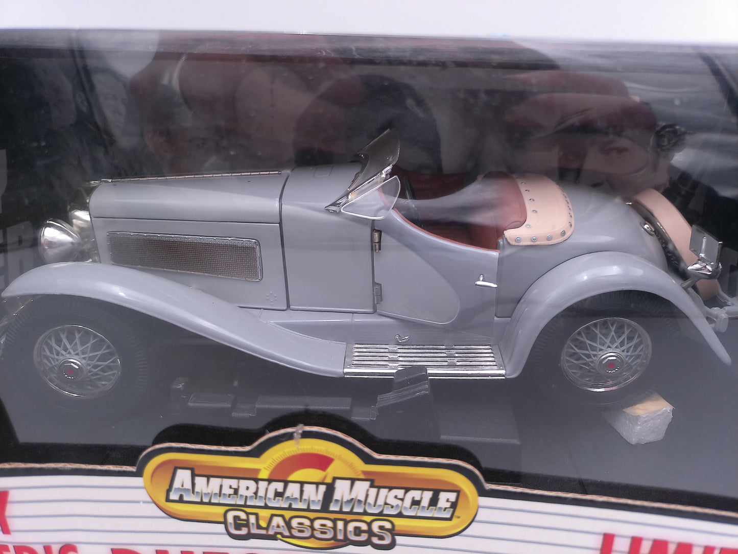 Duesenberg 1935 SSJ Gary Cooper 1:18 Ertl 1/18 model American Muscle Classics