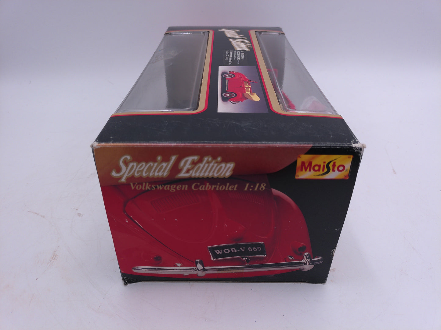 Maisto Special Edition 1951 Volkswagen Cabriolet 1/18 Red