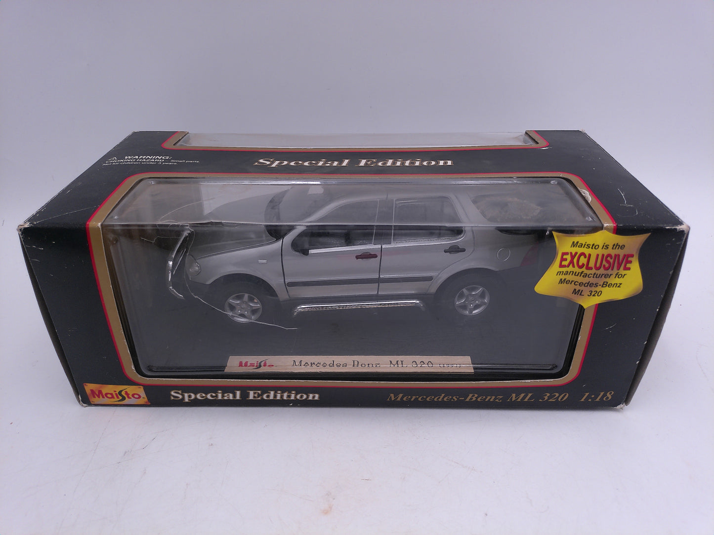 Maisto 1997 Mercedes-Benz M-Class 1:24 Die-Cast Metal Silver Special Edition