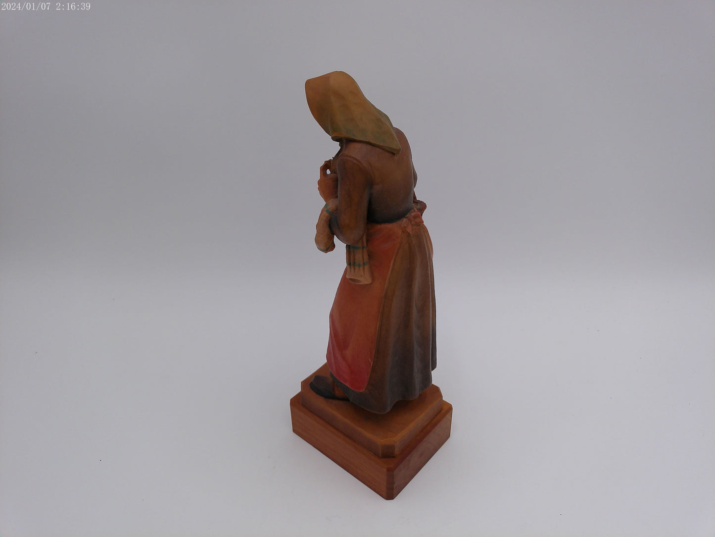 Vintage Female Portrait Wood Craving Statue