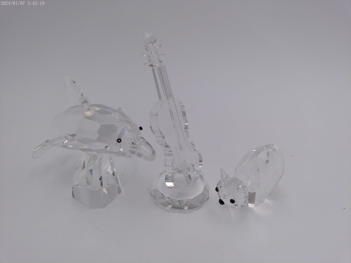 Crystal glass Dolphin Cat  Bass Guitar