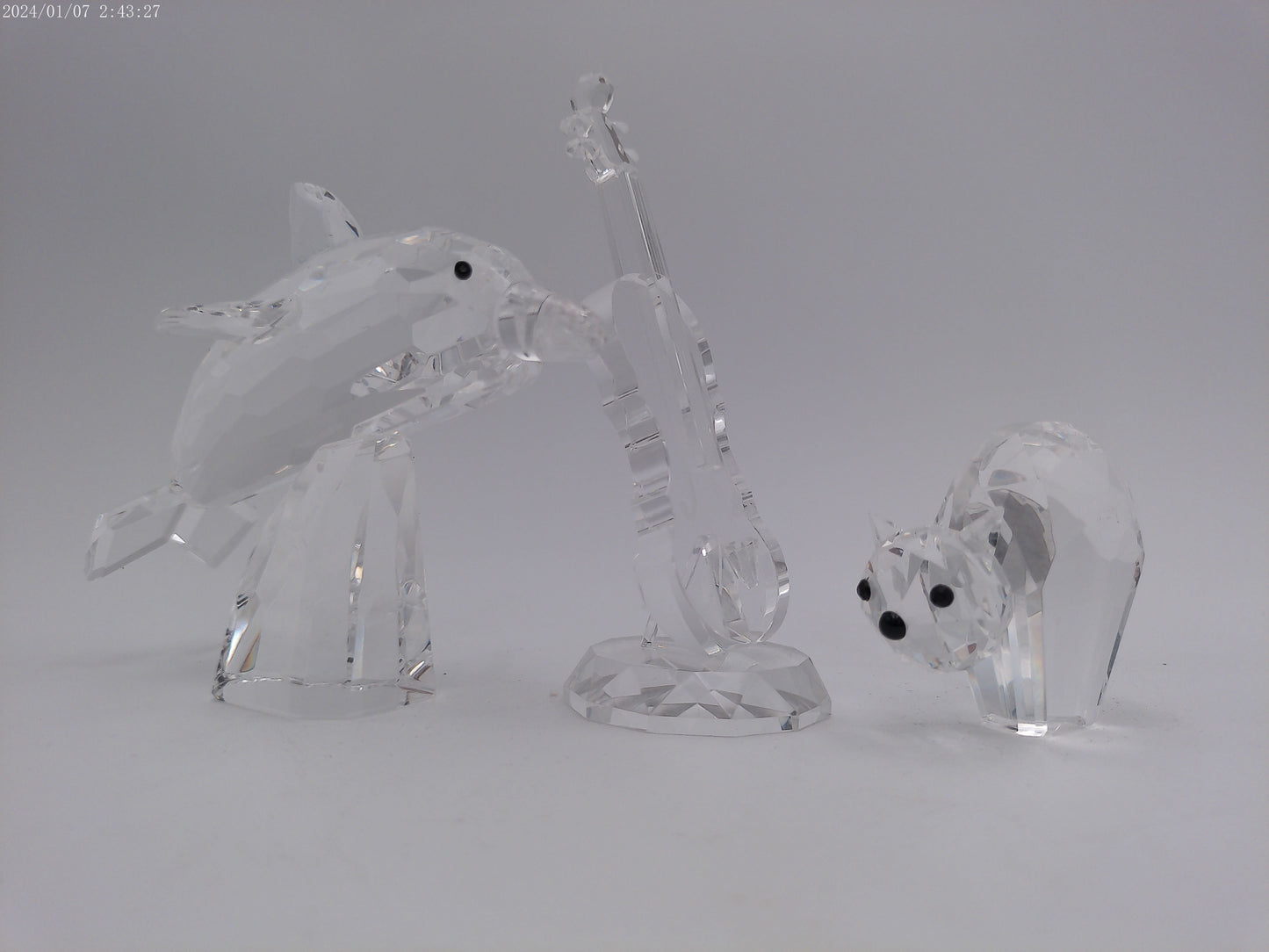 Crystal glass Dolphin Cat  Bass Guitar