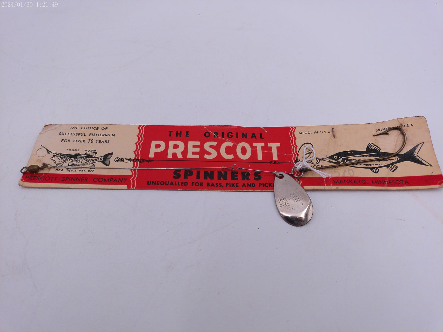 Lot of 4 Fishing Lures Vintage