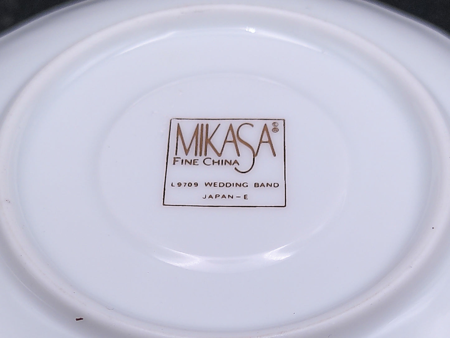 Korond Small Dish Plate Made in Transylvania and Mikasa China Dish from Japan