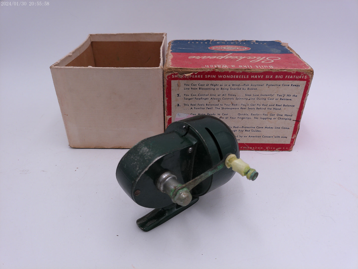 Vintage SHAKESPEARE Wexford Spin Wondereel Deluxe With Box