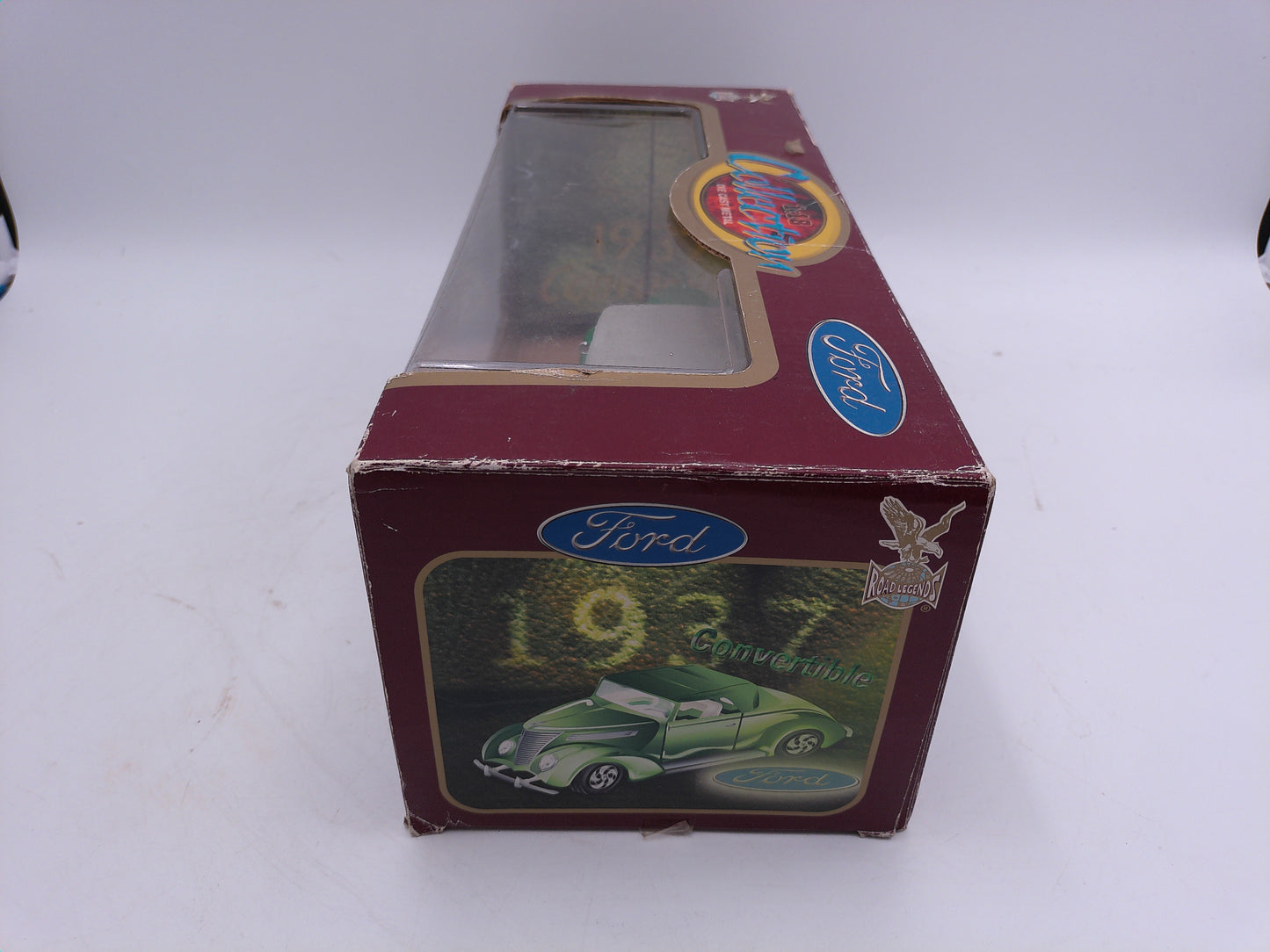 Legends 1937 Ford Convertible 1/18 Road Die Cast Collectible car