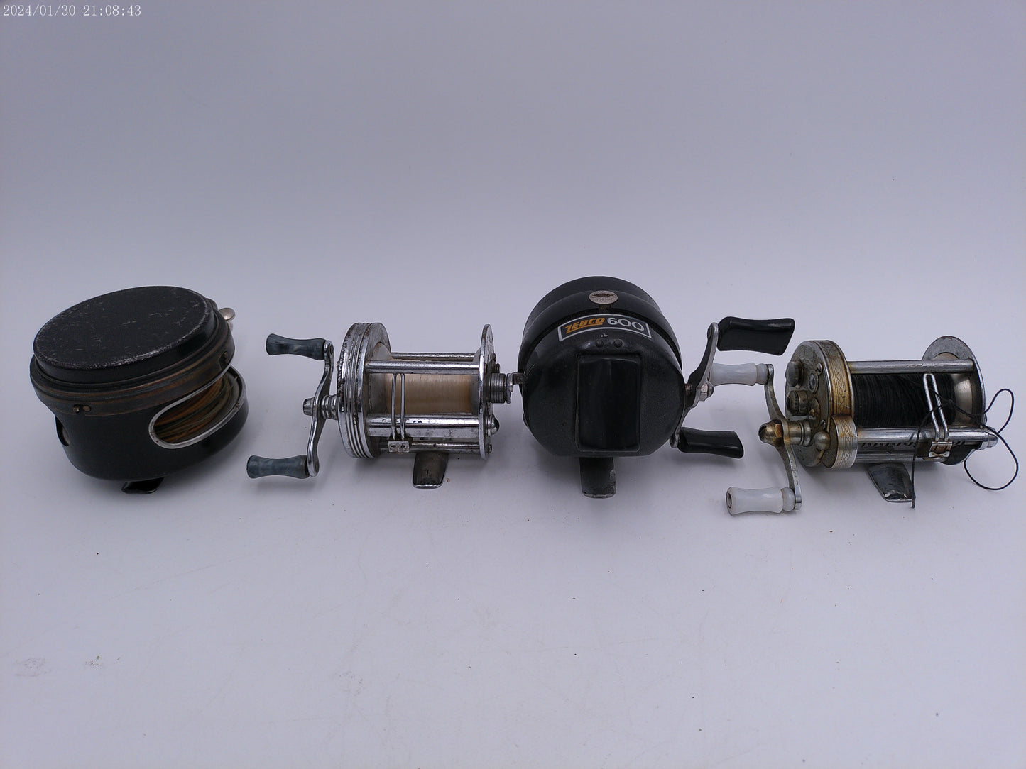 Fishing Reels Vintage Lot of 4