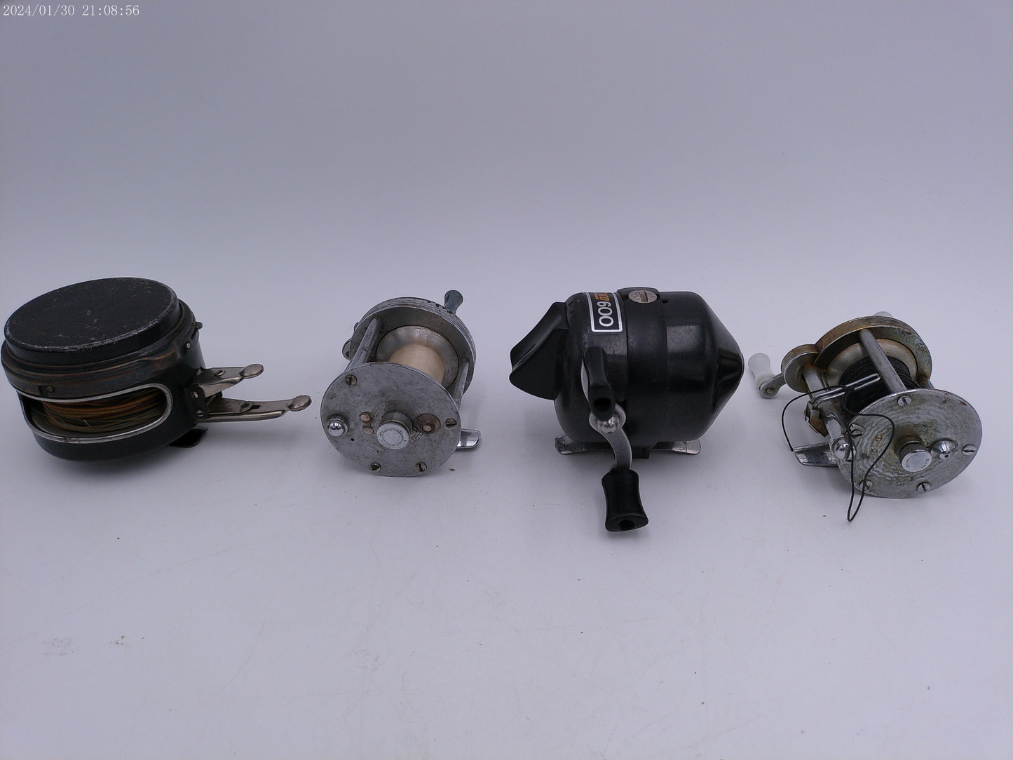 Fishing Reels Vintage Lot of 4