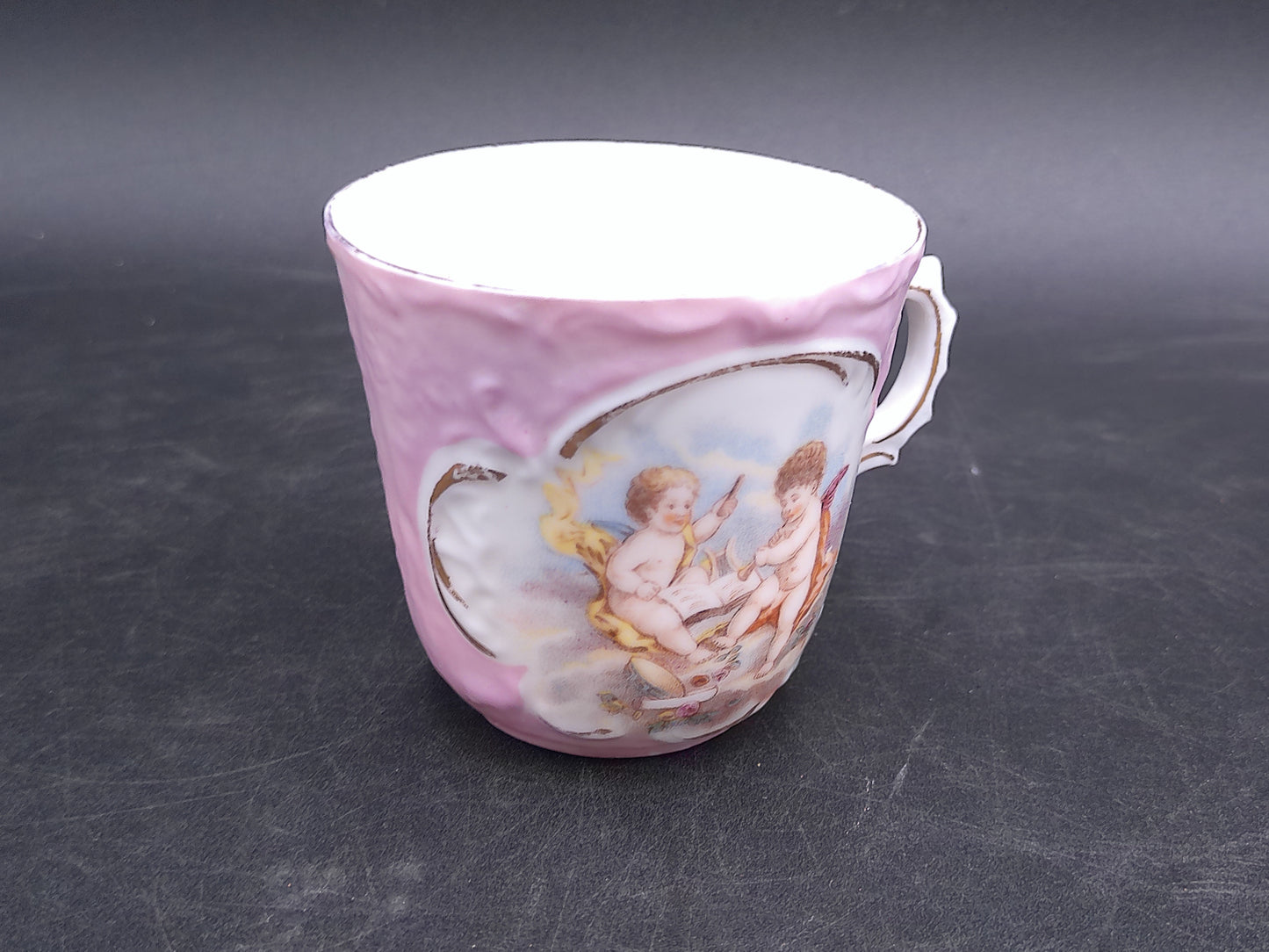 Tea Coffee Cup Beautiful Design Gold Plated Lines with Cute Cherubs From the 1950s