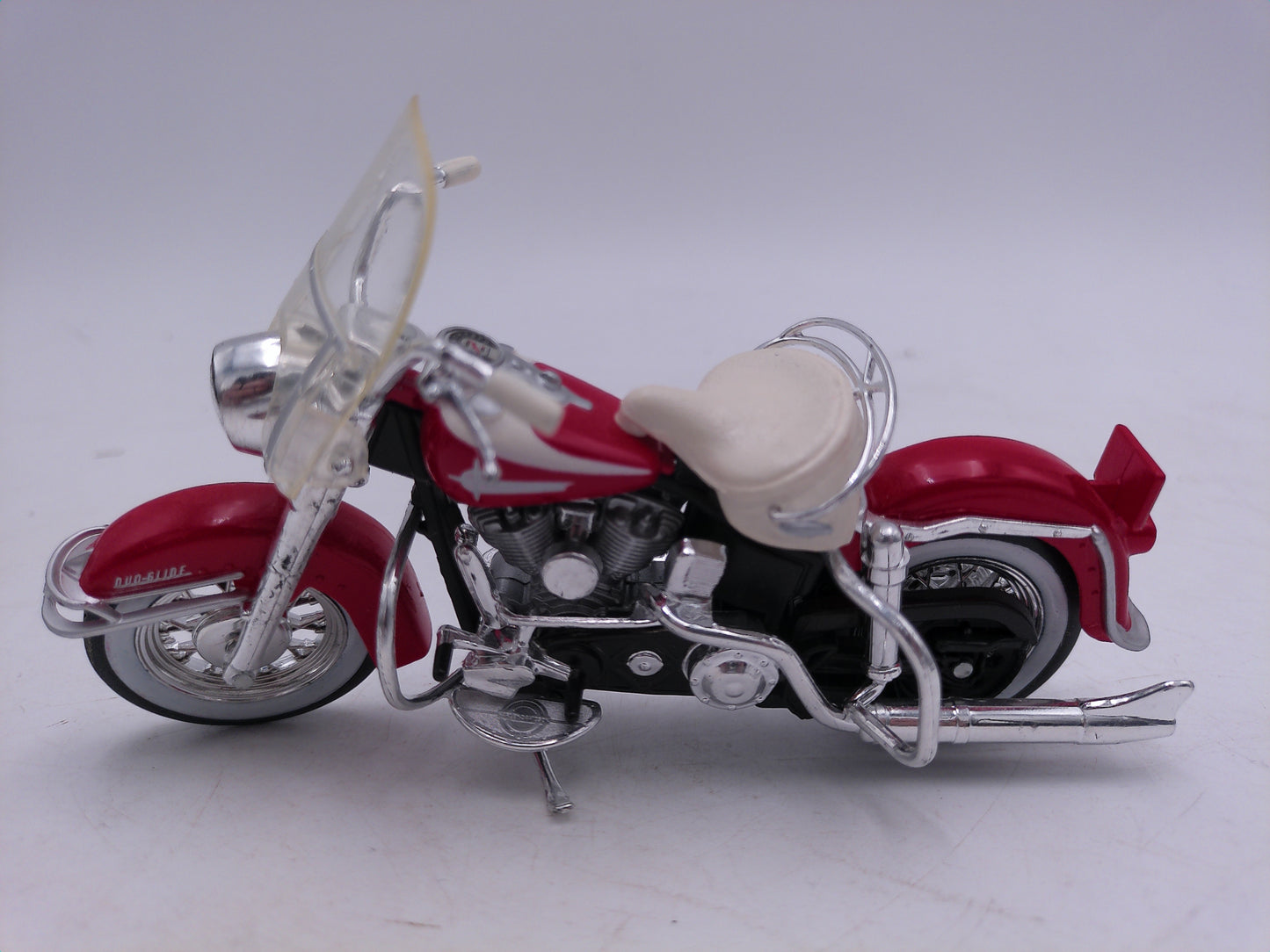 Lot of 9 Motorcycles Including Maisto Harley-Davidson 1962 FLH Duo Glide and more