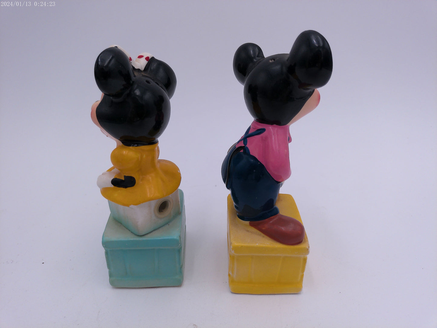 Walt Disney Mickey & Minnie Mouse Salt and Pepper Shakers - Rare Vintage 1952