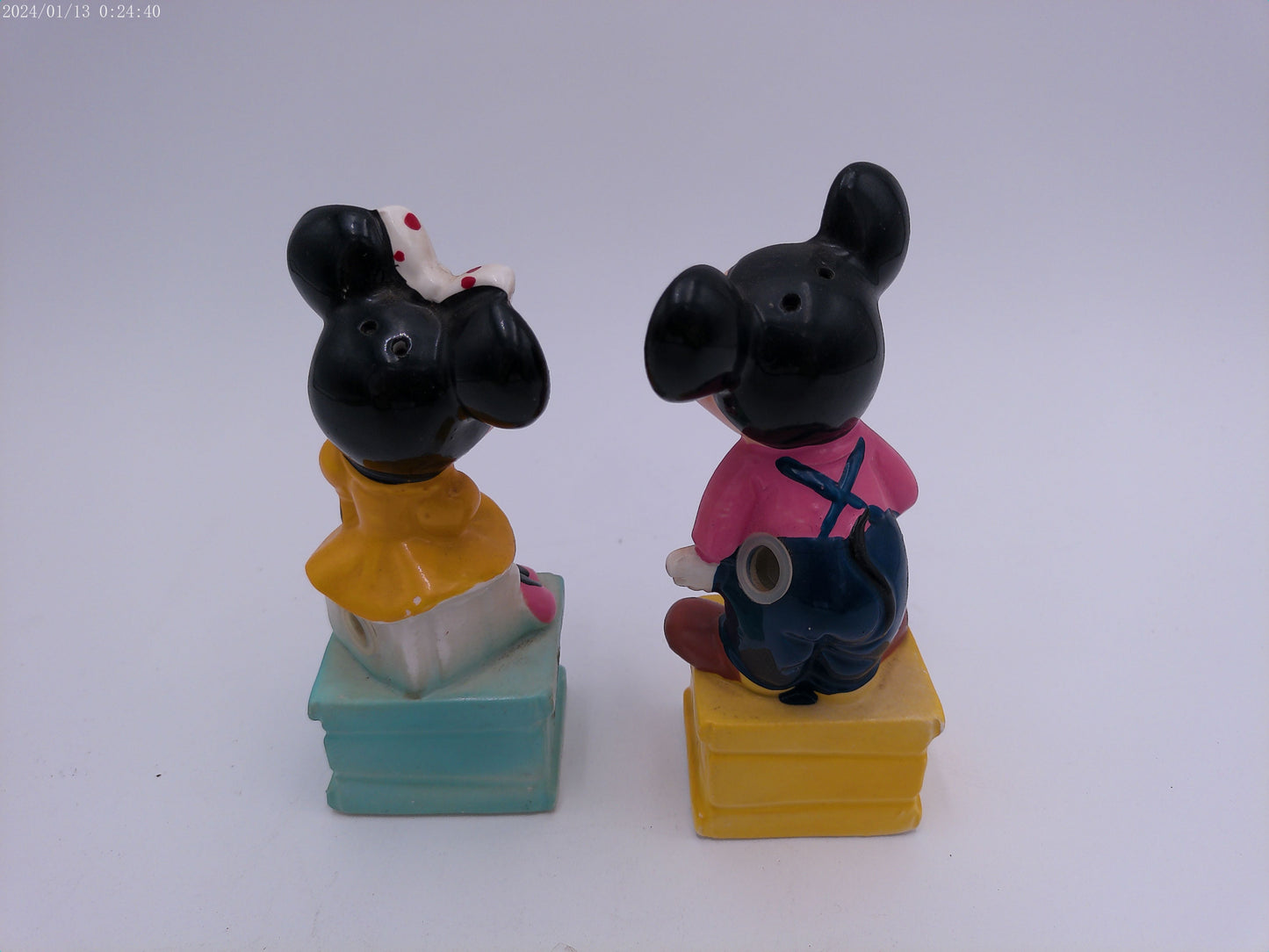 Walt Disney Mickey & Minnie Mouse Salt and Pepper Shakers - Rare Vintage 1952