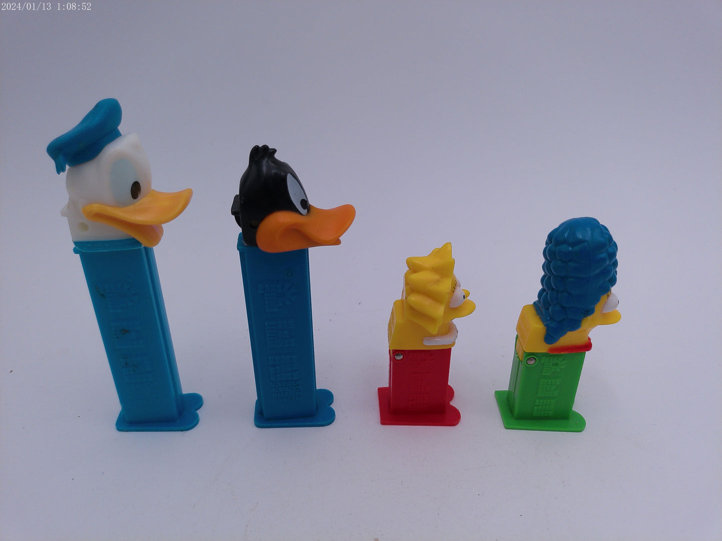 Pez Dispenser Donald Duck Daffy Duck Simpsons