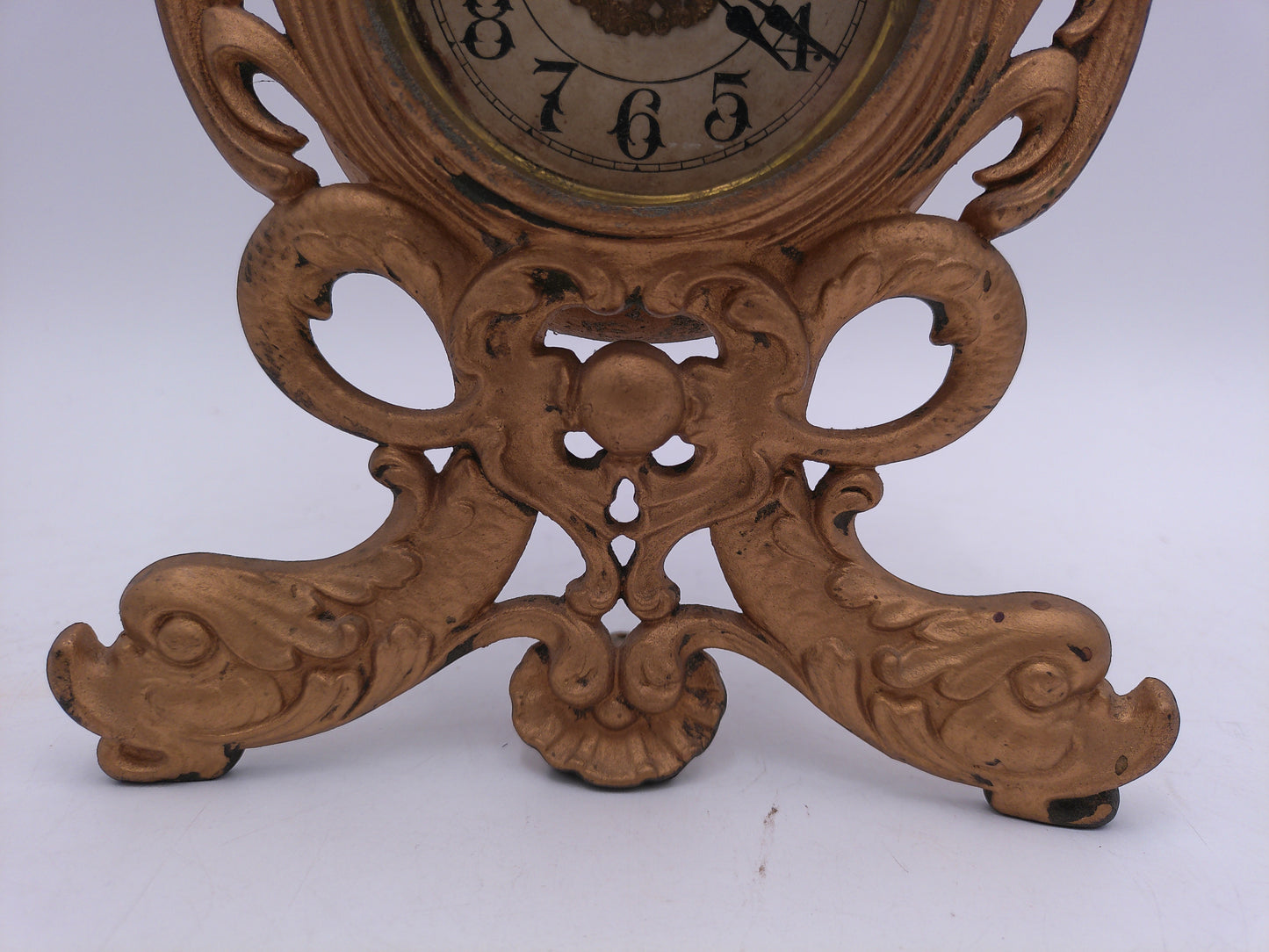 Brass Clock w/ Koi Devil Fish Clamshell Dolphin and Shell Motif  Vintage