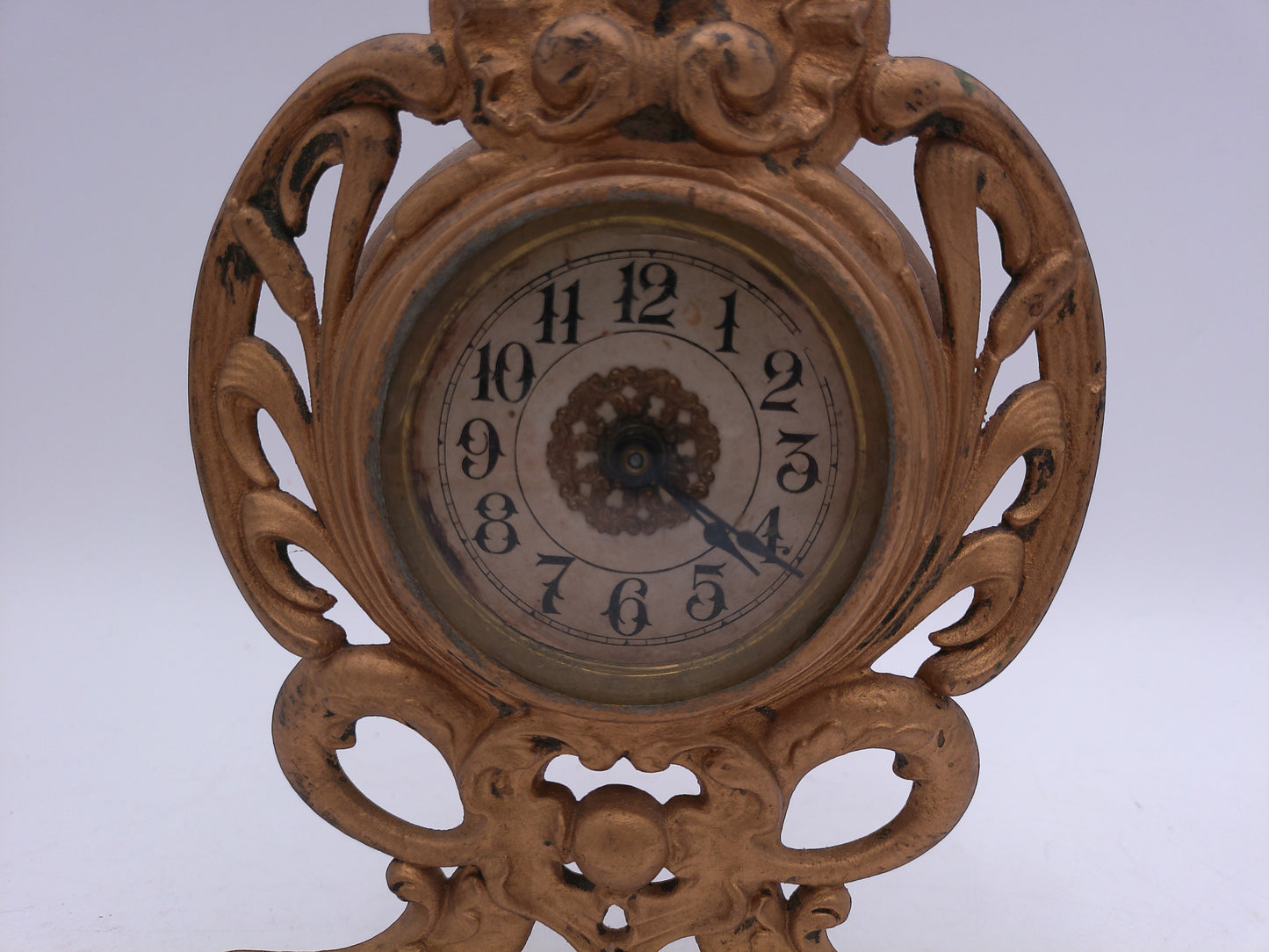 Brass Clock w/ Koi Devil Fish Clamshell Dolphin and Shell Motif  Vintage