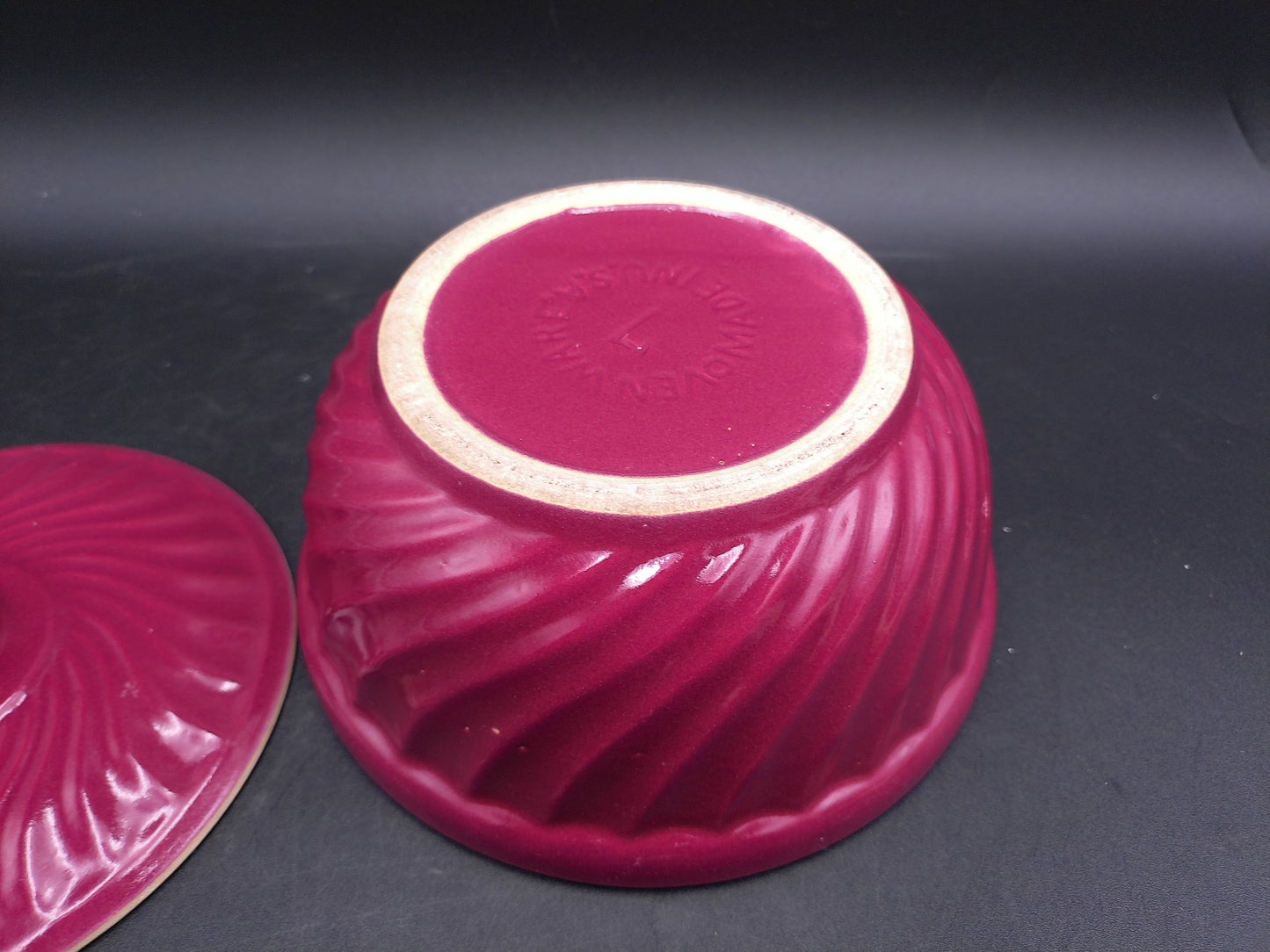 Crock Casserole Baking Dish with Lid Swirl Red Maroon ovenware Made in USA