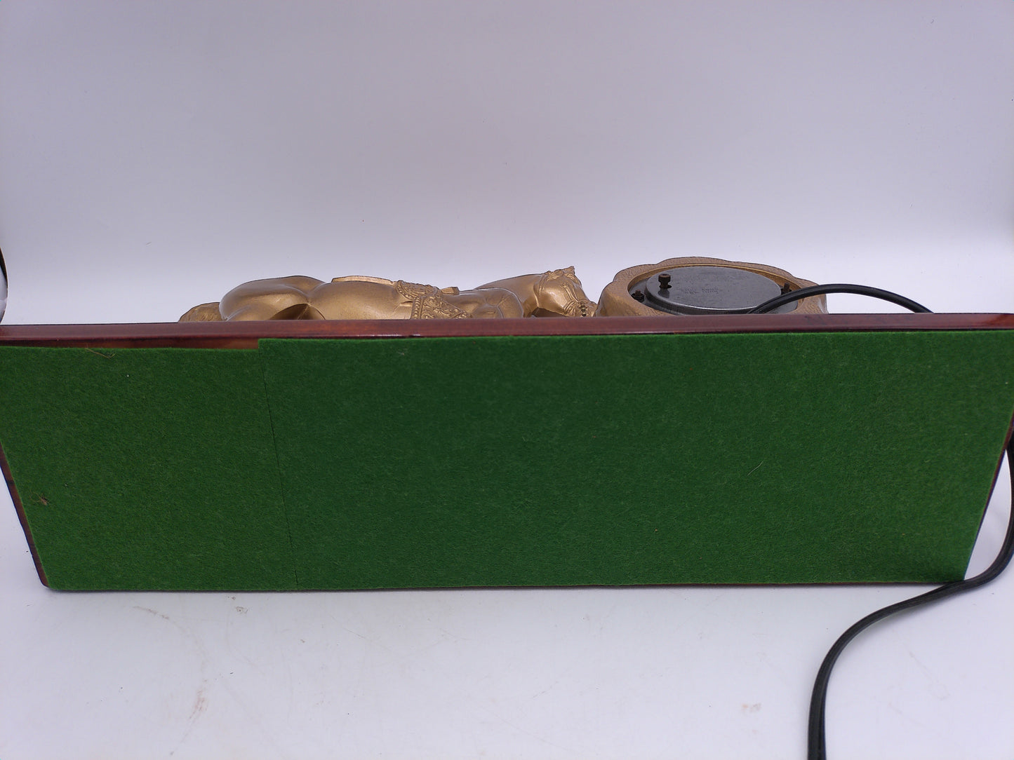 mid-century United self-starting horse clock