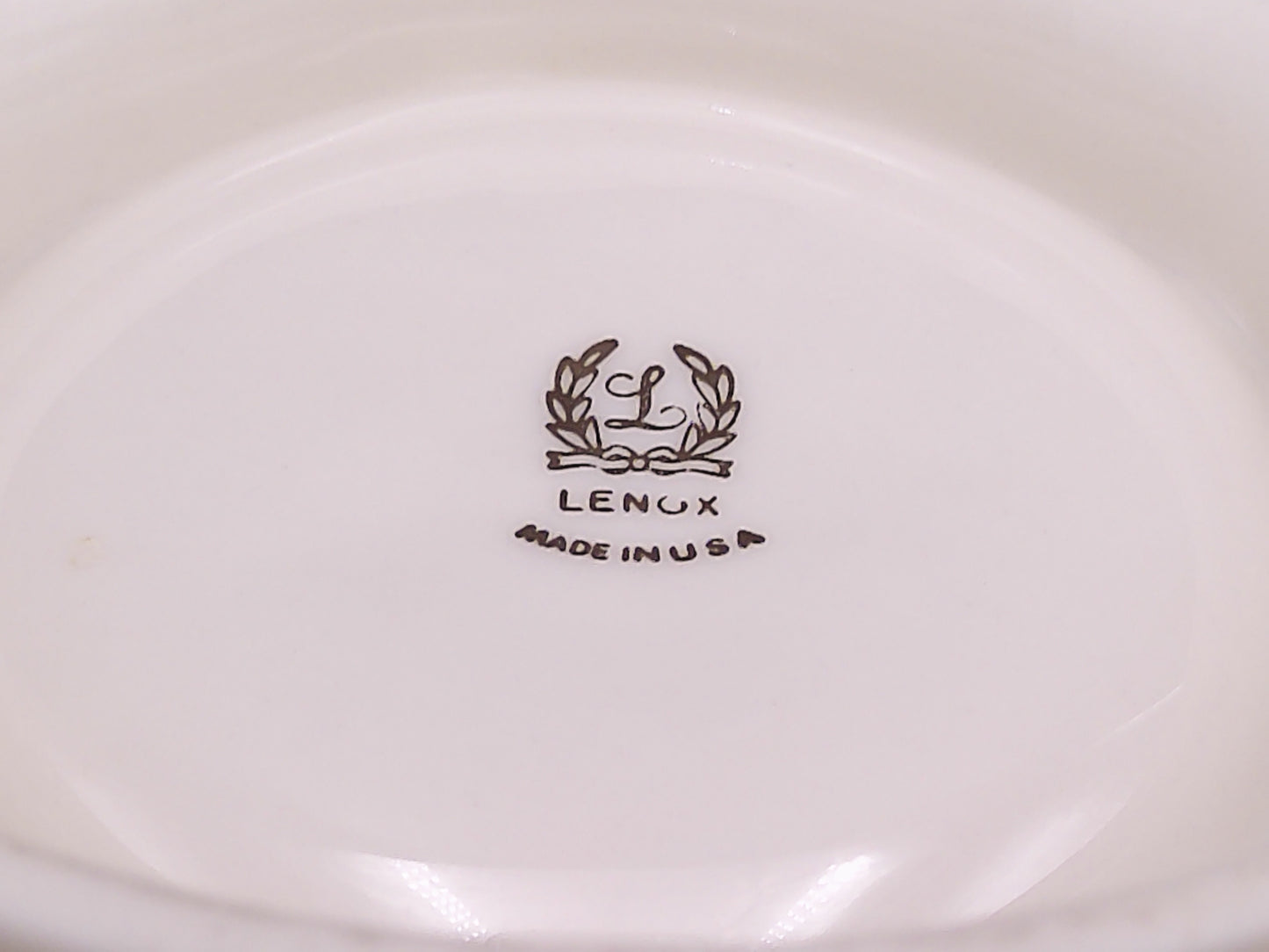 Lenox Round Ashtray with Gold Rim Decorative Design Around the Edge Vintage