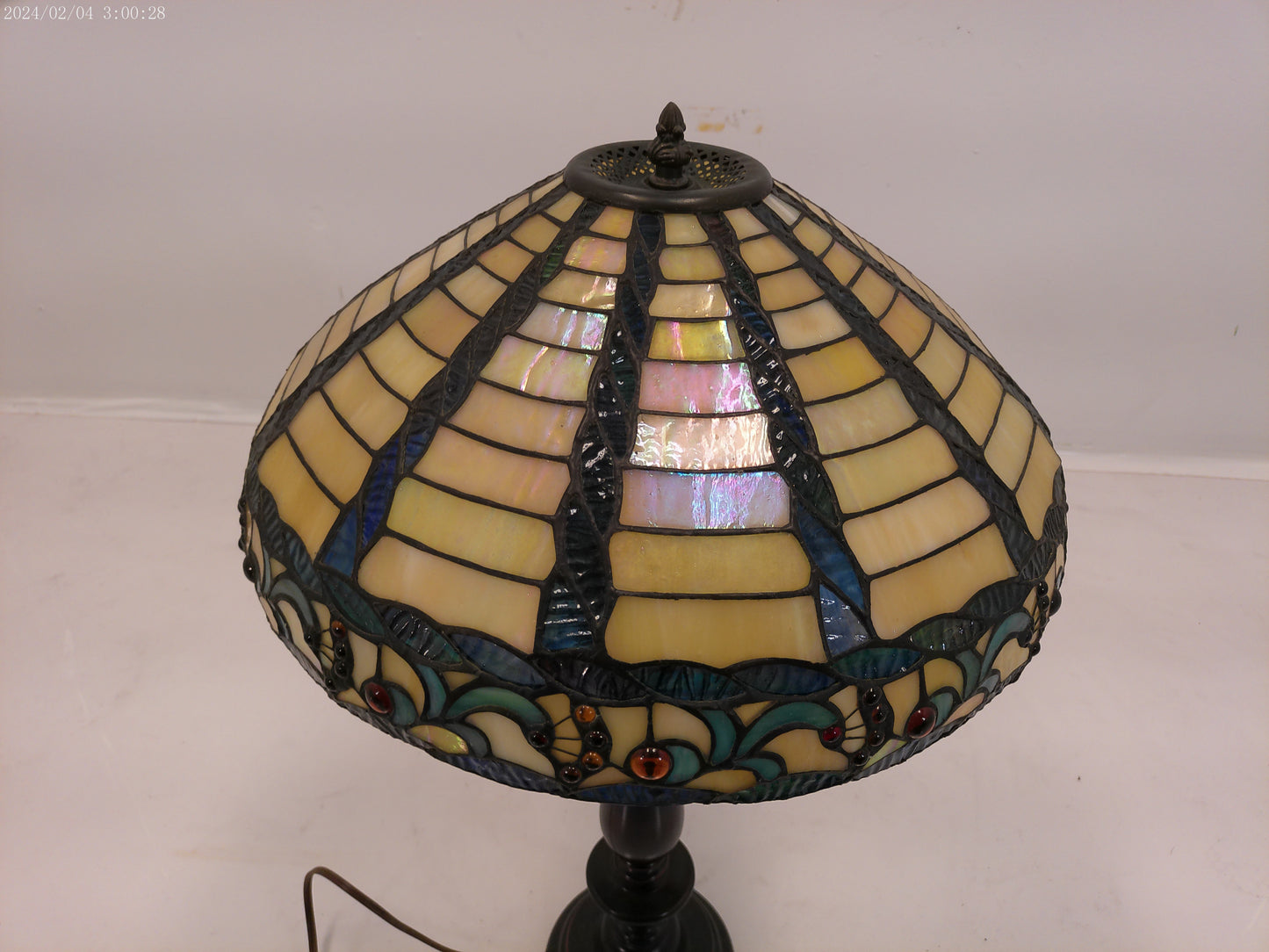 tiffany style stained glass bronze wood lamp Vintage