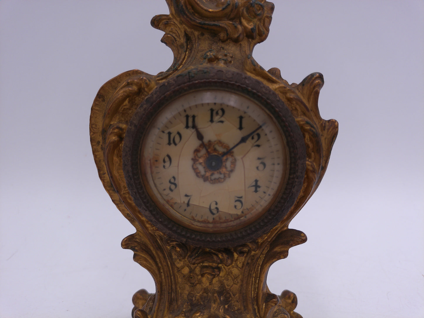 Brass Clock wind Up Cast Iron Victorian Shelf Mantle Clock Ornate