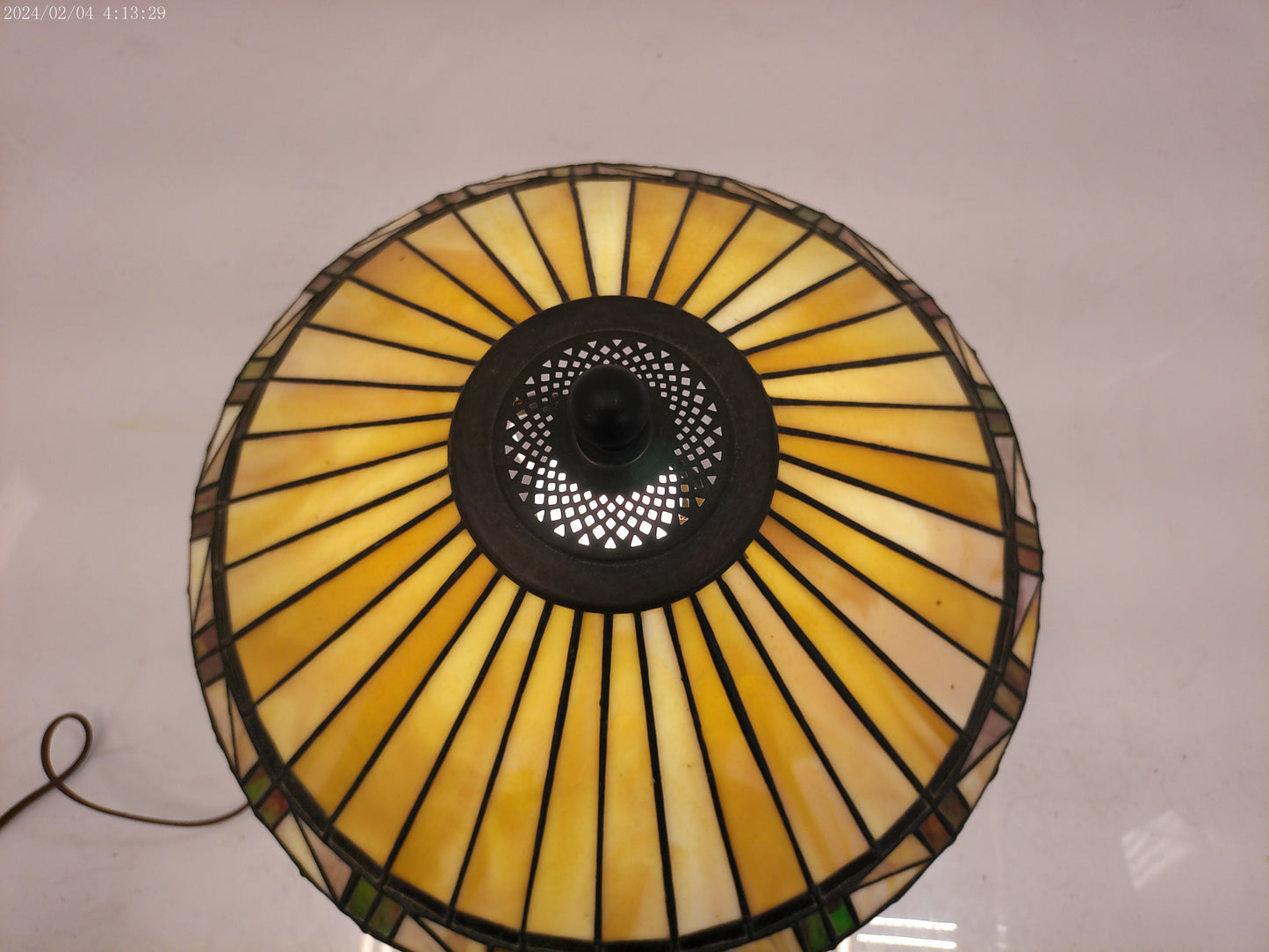 Tiffany Style Lamp uni1ue Porcelain Base