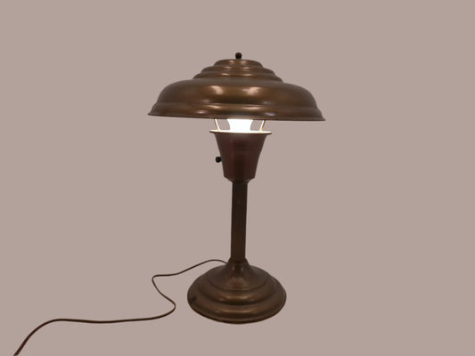 Vintage Saucer desktop lamp
