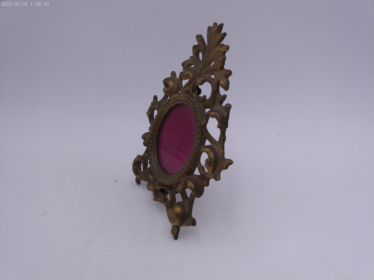 Antique Ornate Fancy 8” Heavy Victorian Picture Frame W Easel Stand