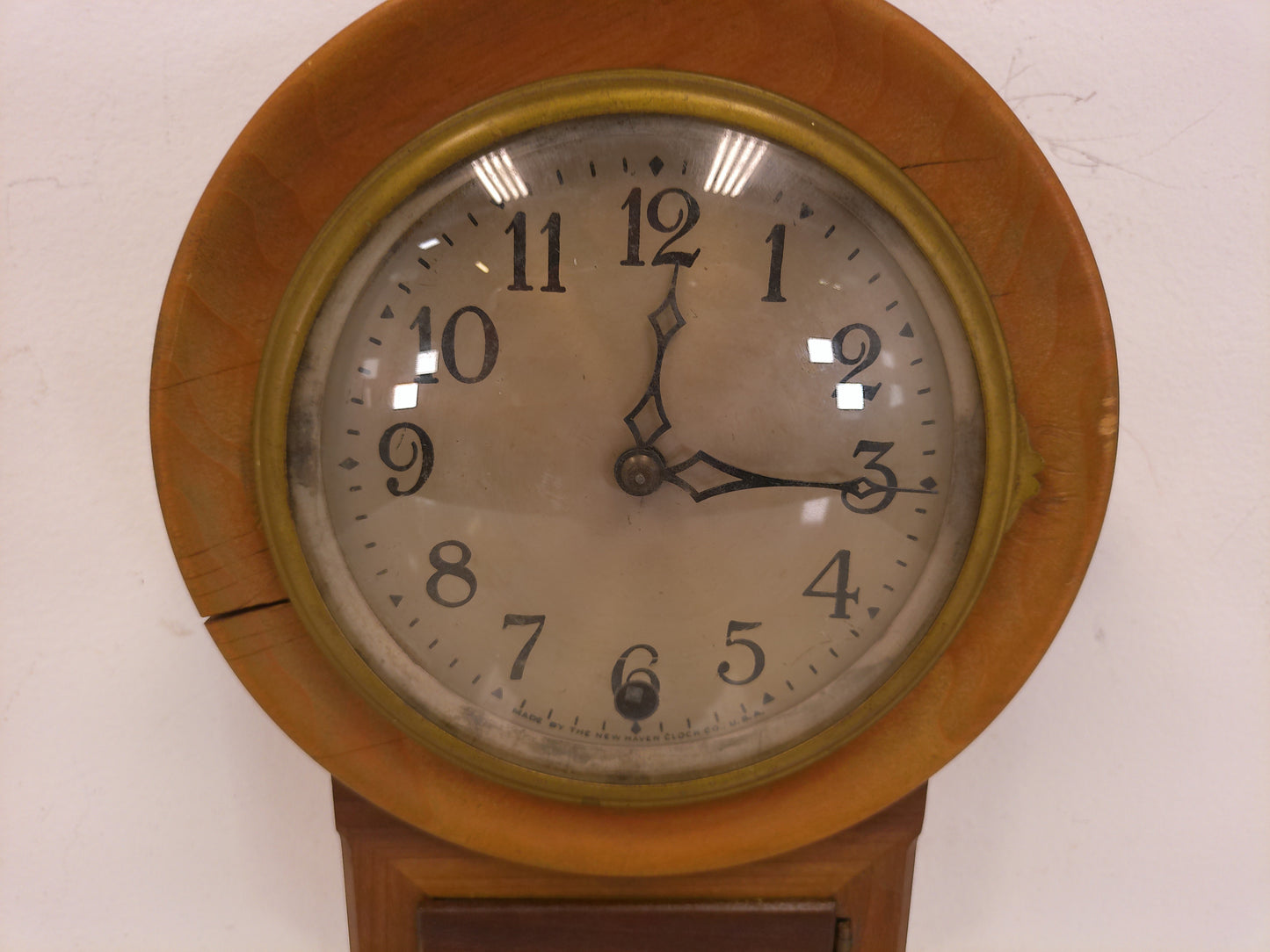 New Haven Clock Co Wall Clock  Diminutive 11.5" tall Works