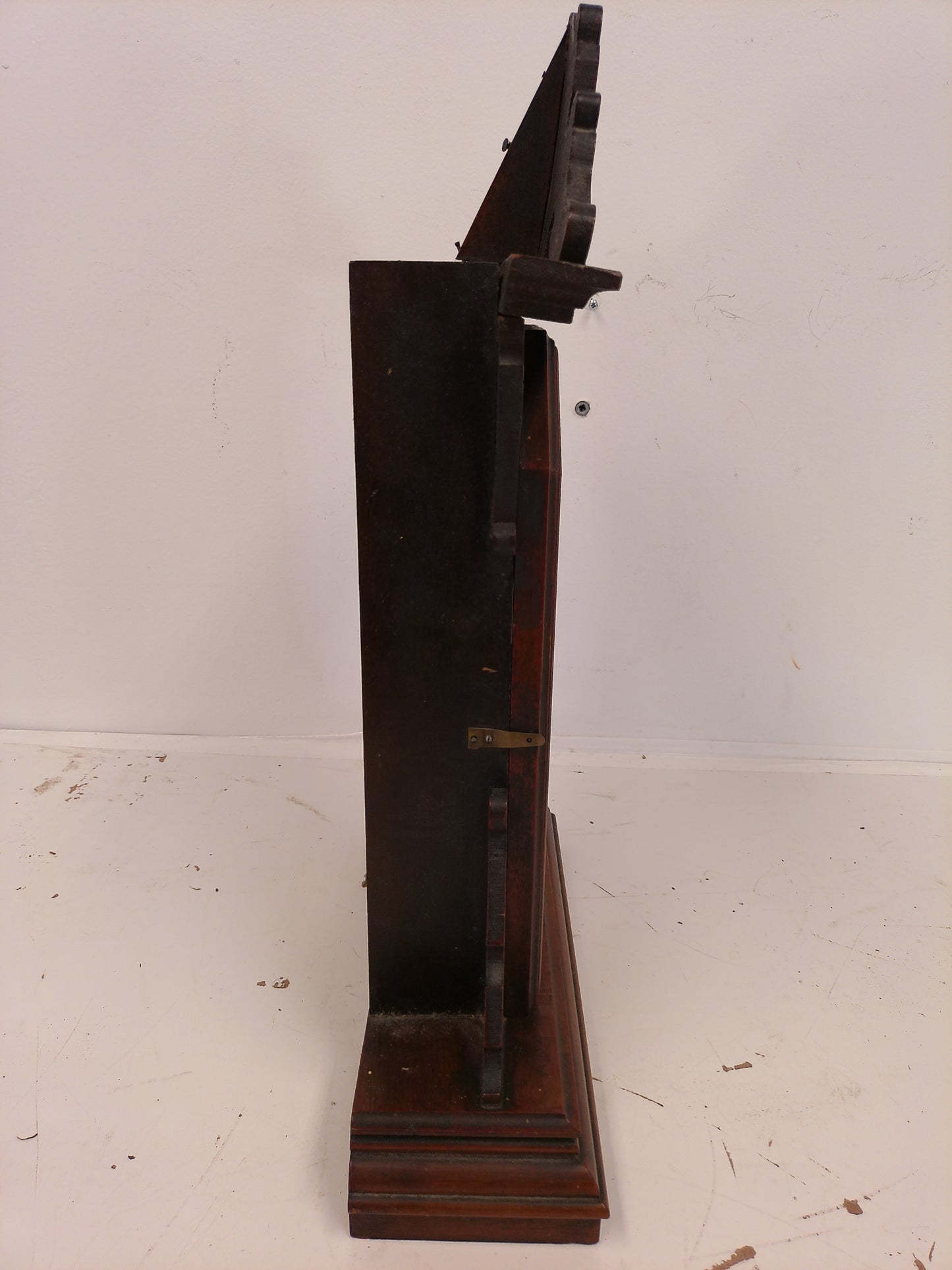 E N Welch 1900's Wood Mantle Clock Comes With Brass Key Works