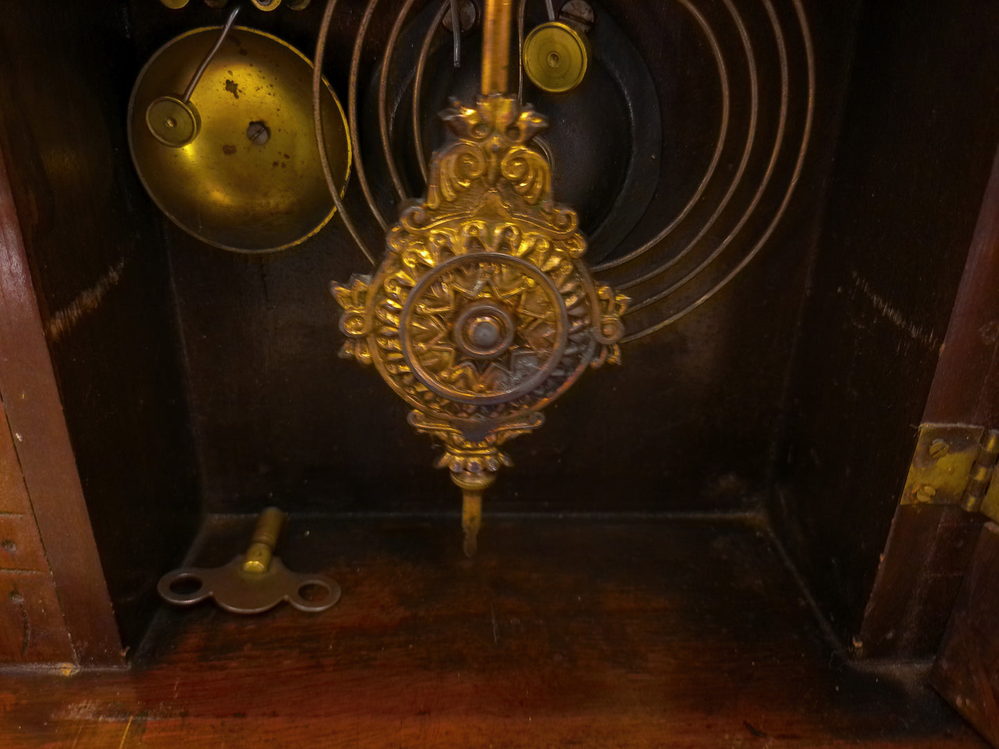 E N Welch 1900's Wood Mantle Clock Comes With Brass Key Works