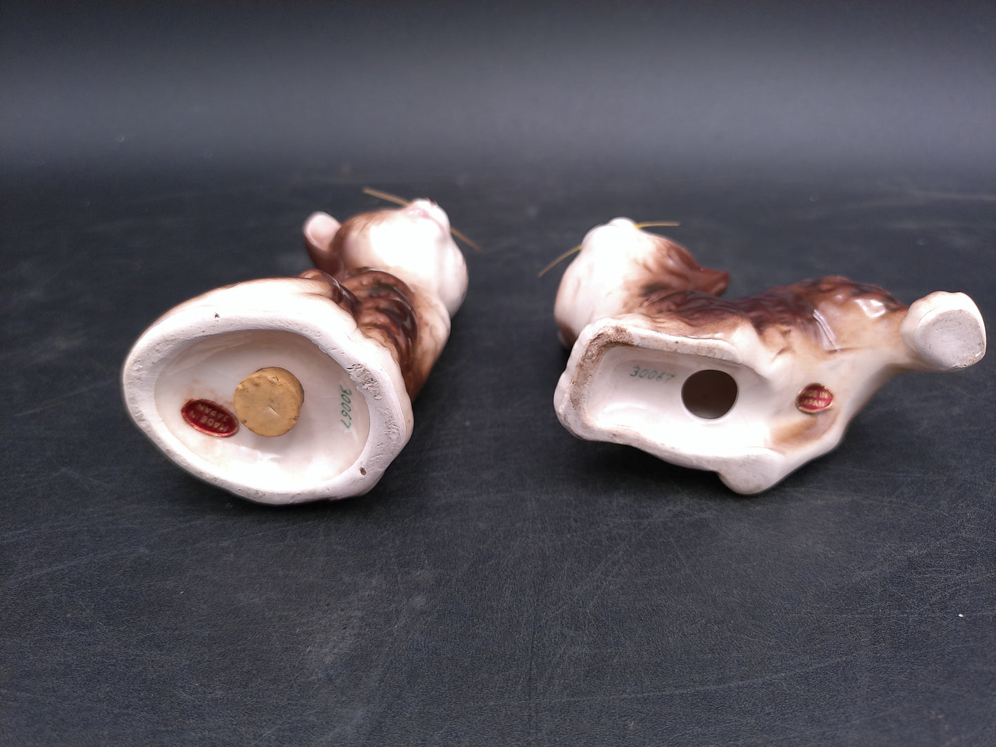 Salt and Pepper Shakers Two Cute Cats with Tray Made in Japan Vintage