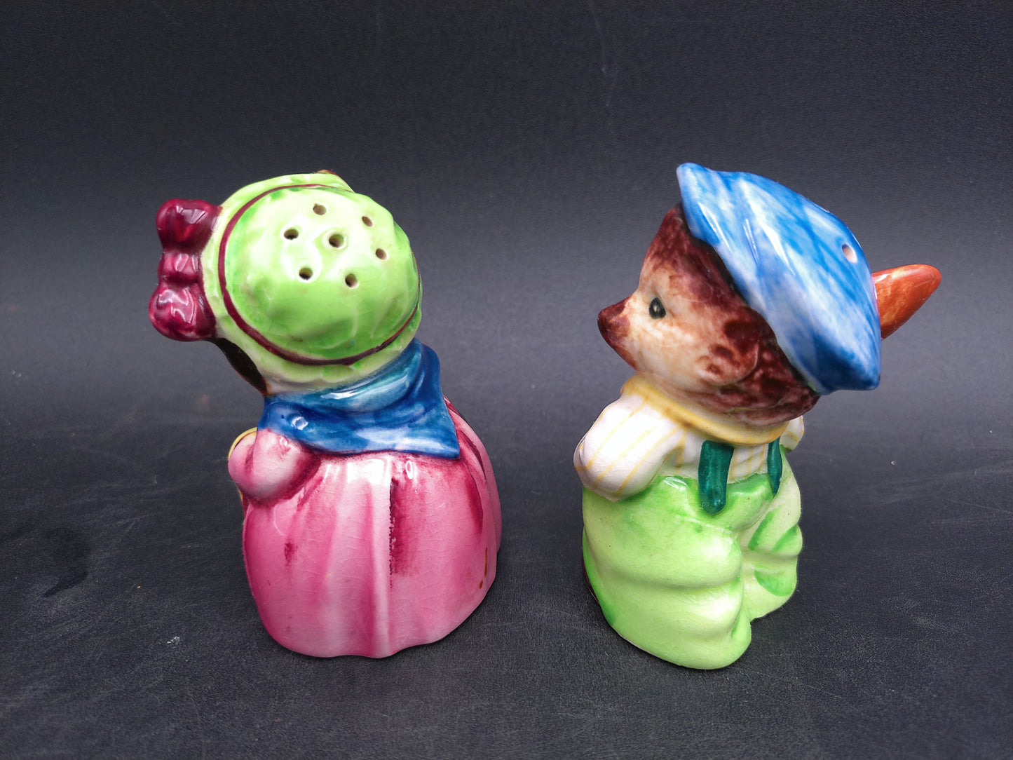 Salt and Pepper Shakers Mr & Mrs Hedgehog Made in Japan Vintage