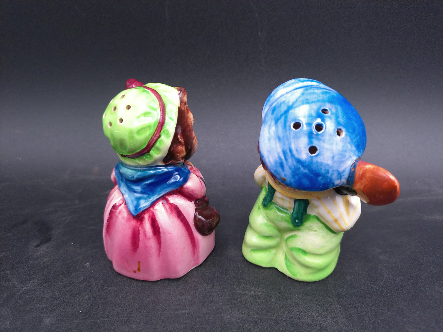 Salt and Pepper Shakers Mr & Mrs Hedgehog Made in Japan Vintage