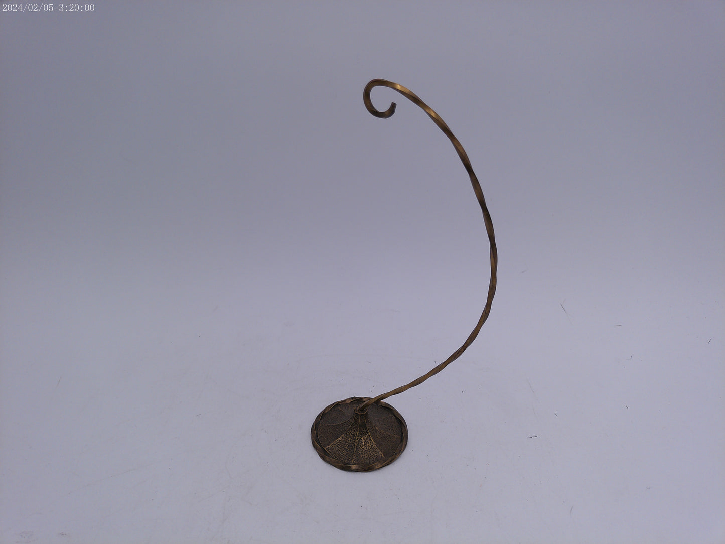 Brass Stand Holder