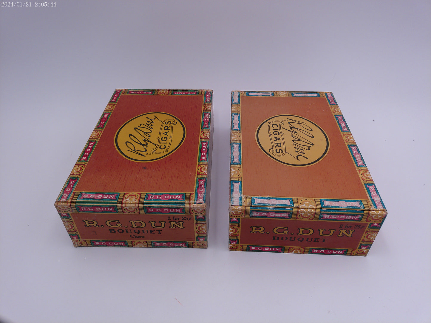 R.G. Dun Vintage Cigar Boxes Lot of 2 Set B