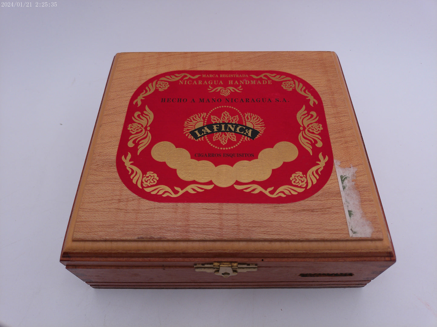 La Finca Cigars Corona Box and Onyx Reserve Cigar Box