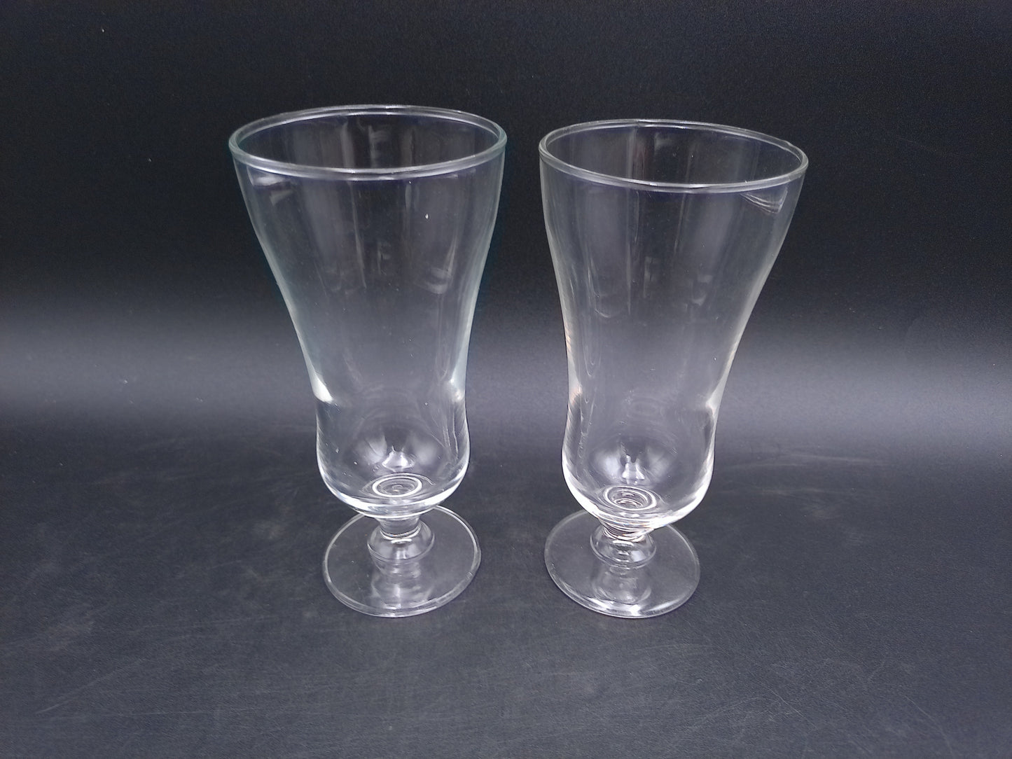 Tulip Glass Champagne Flutes Glasses Water Goblets 1980s