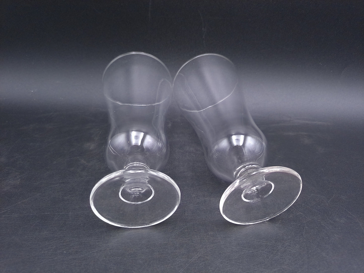 Tulip Glass Champagne Flutes Glasses Water Goblets 1980s