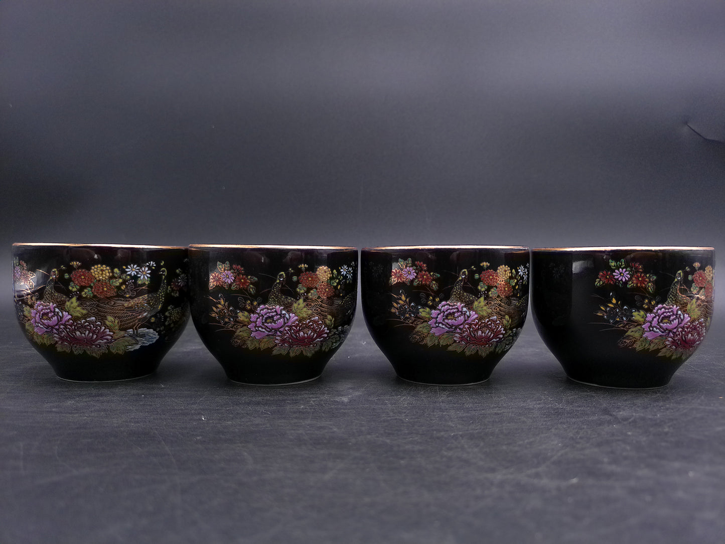 Japanize Tea Pot and 4 Tea Cups Vintage Floral Design Gold Rim