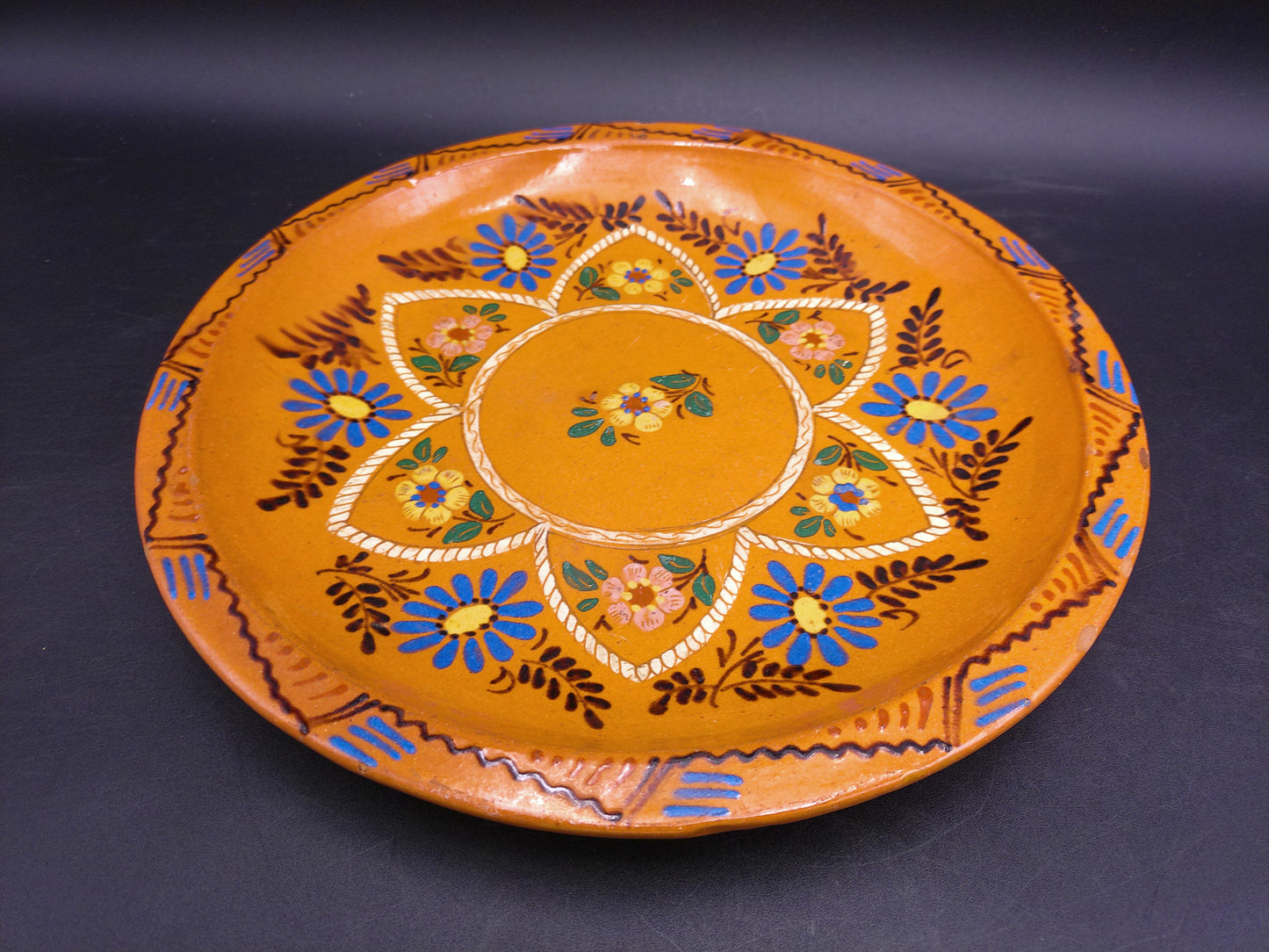 Hand Painted Beautiful Flower Design Ceramic Pottery Vintage Plate Platter