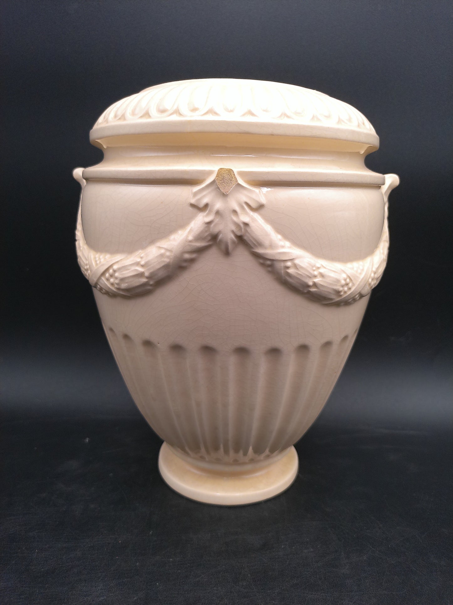 Beautiful Vase with Ribbon Rope Design Vintage