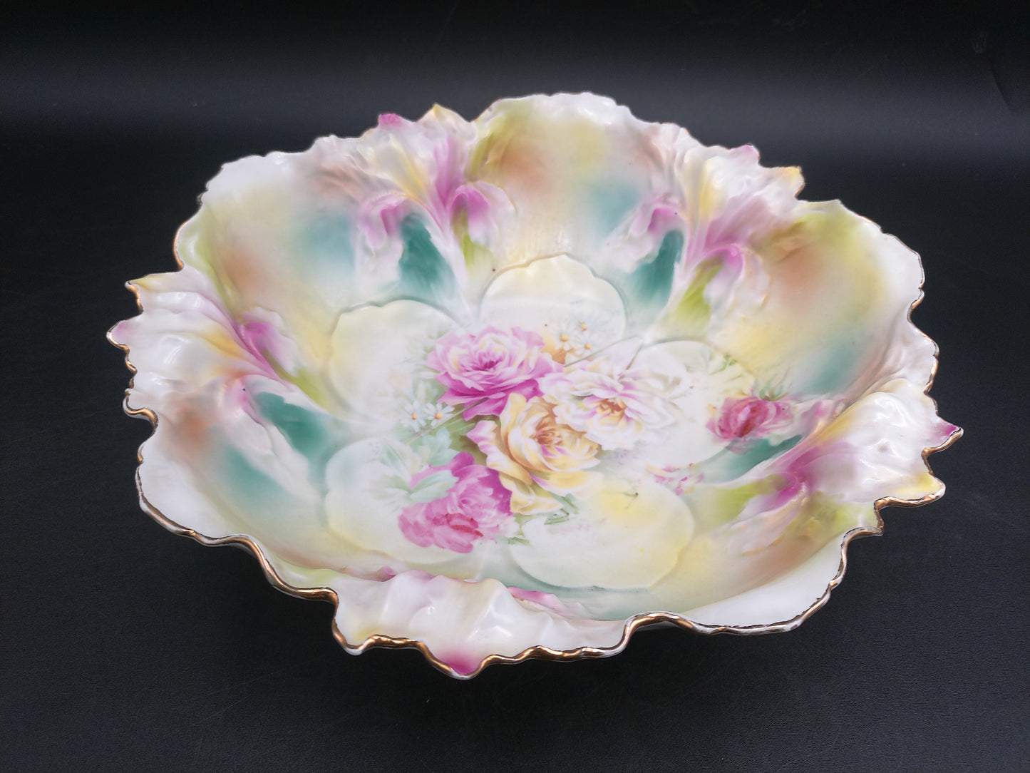 RS Prussia Bowl Gold Rim Floral Design Antique Beautiful