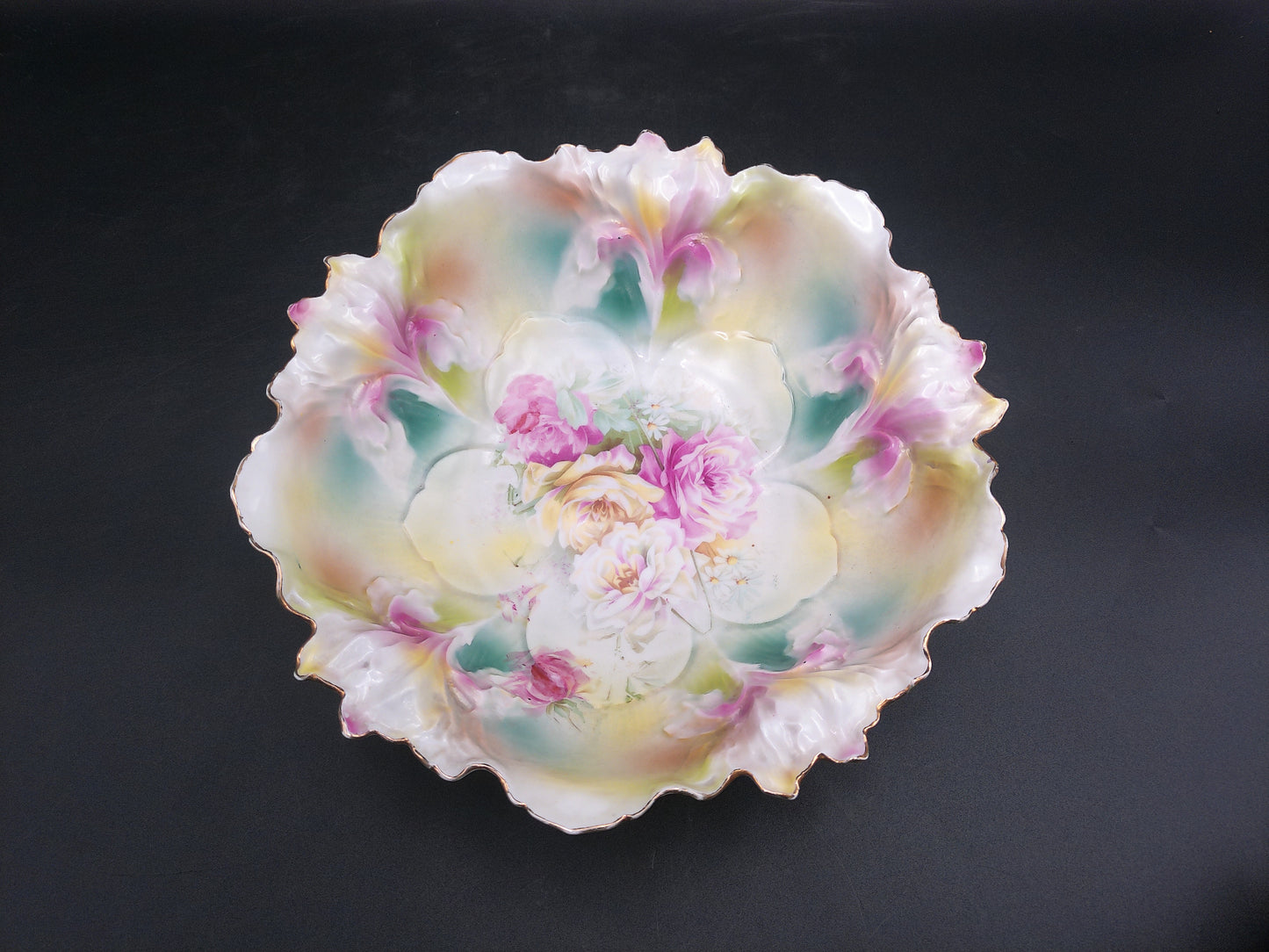 RS Prussia Bowl Gold Rim Floral Design Antique Beautiful
